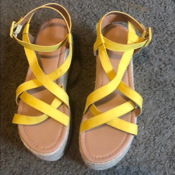 Urban Outfitters Shoes - Urban outfitter sandals